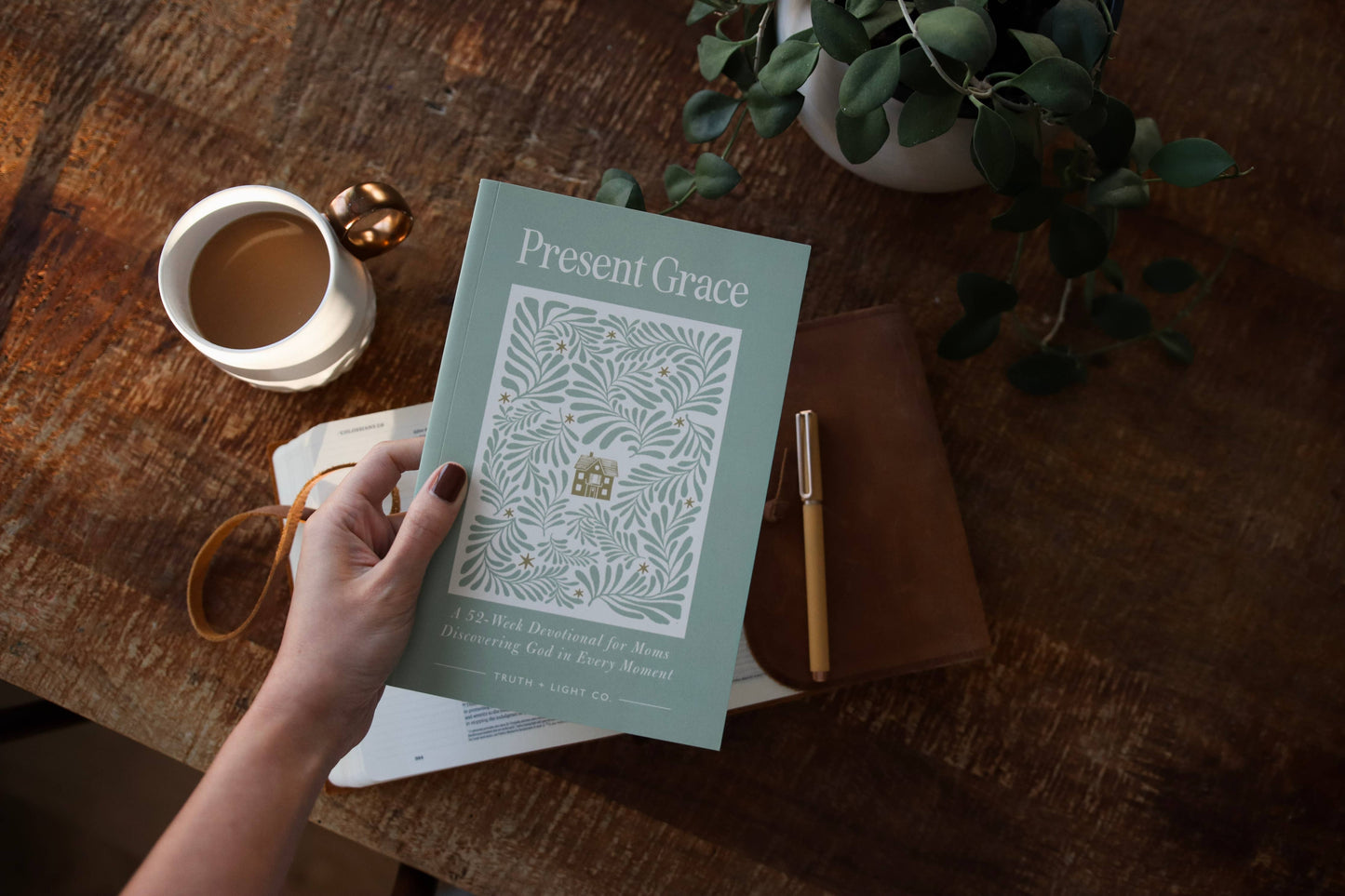 Present Grace: A 52-Week Devotional for Moms (Gift Book)